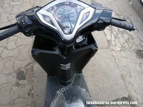 Vario 125 (21)