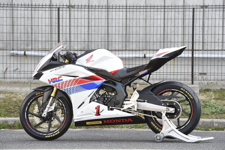 Honda siapkan CBR250RR race edition……limiter 180 km/jam keatas dibuka !… —