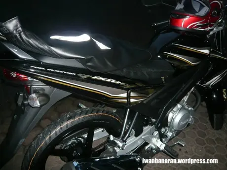 Warna baru Yamaha Vixion 2011… — cakep juga