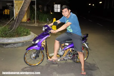 Modif telanjang Yamaha Mio. Sadis euy!…