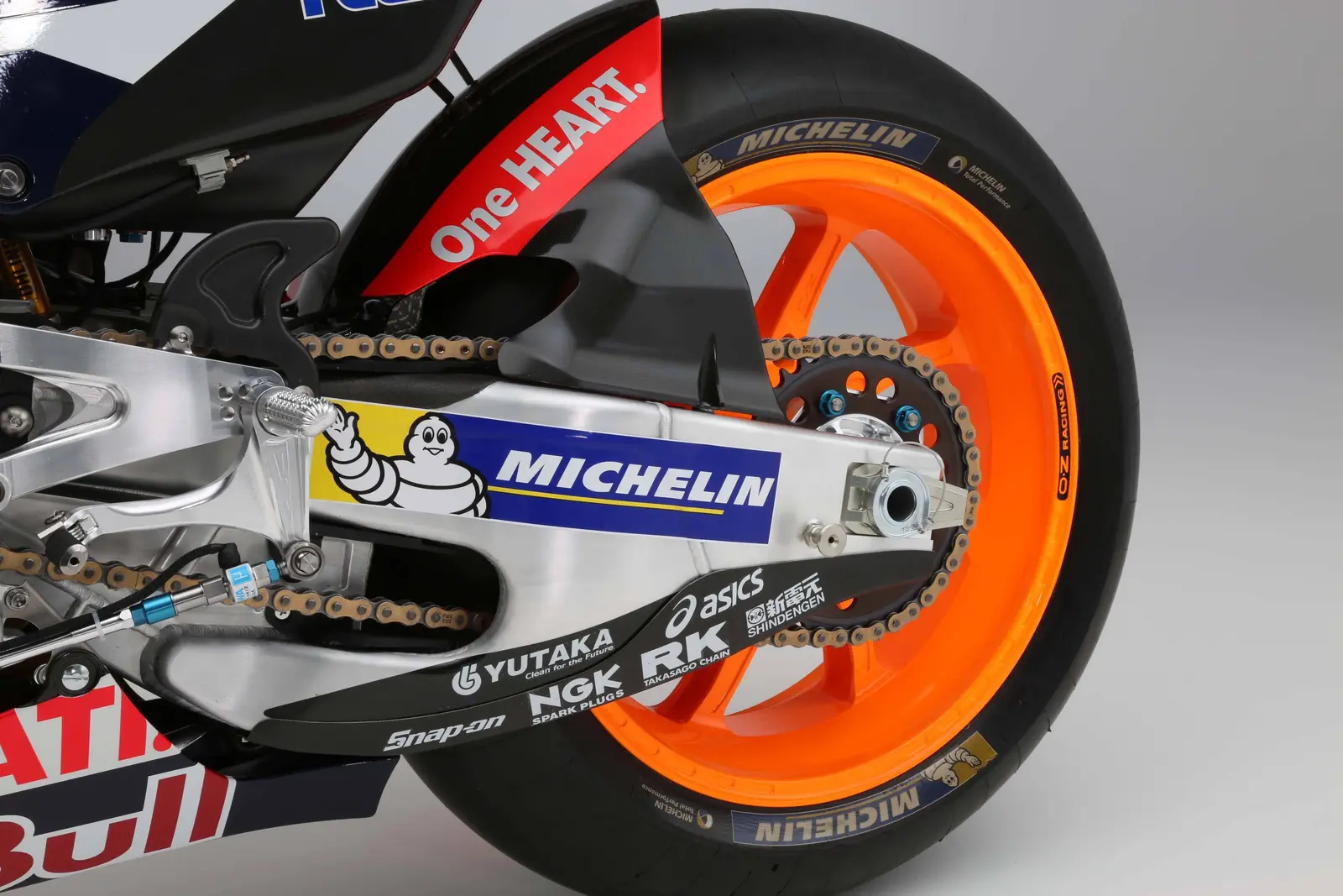 Dirilis di Indonesia, berikut foto high res Honda RC213V 2017… — Knalpot beda caakk