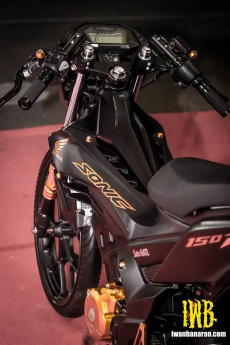 honda sonic modifikasi black matte (8)