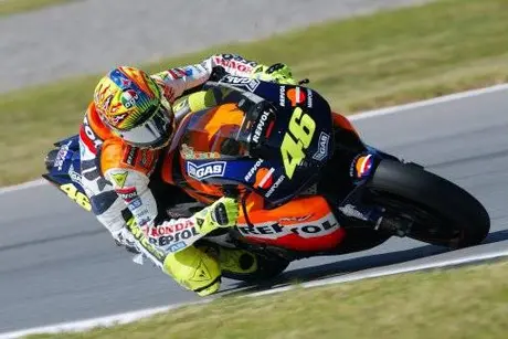 Motogp_rossi_300