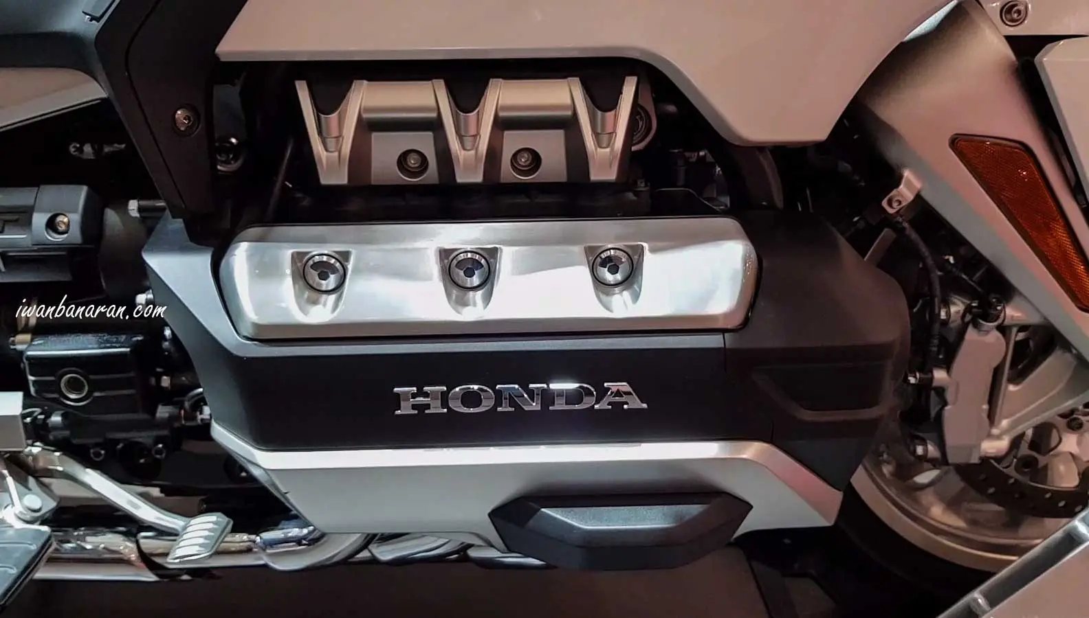 Mega gallery Honda Gold Wing 2018, motor seharga 1 Milyarrrrr