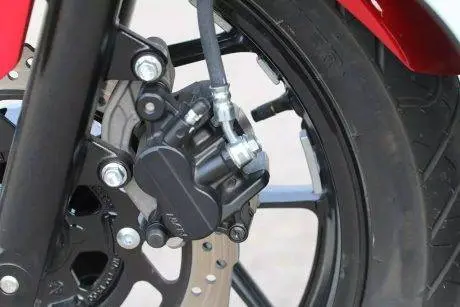 new-suzuki-gsx250r-11