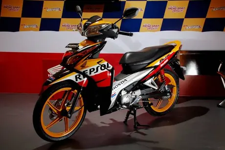 DSC_0254 Mampukah Honda new Blade mengganyang Yamaha Jupiter-Z??
