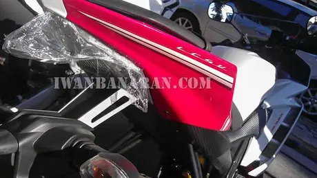 R15