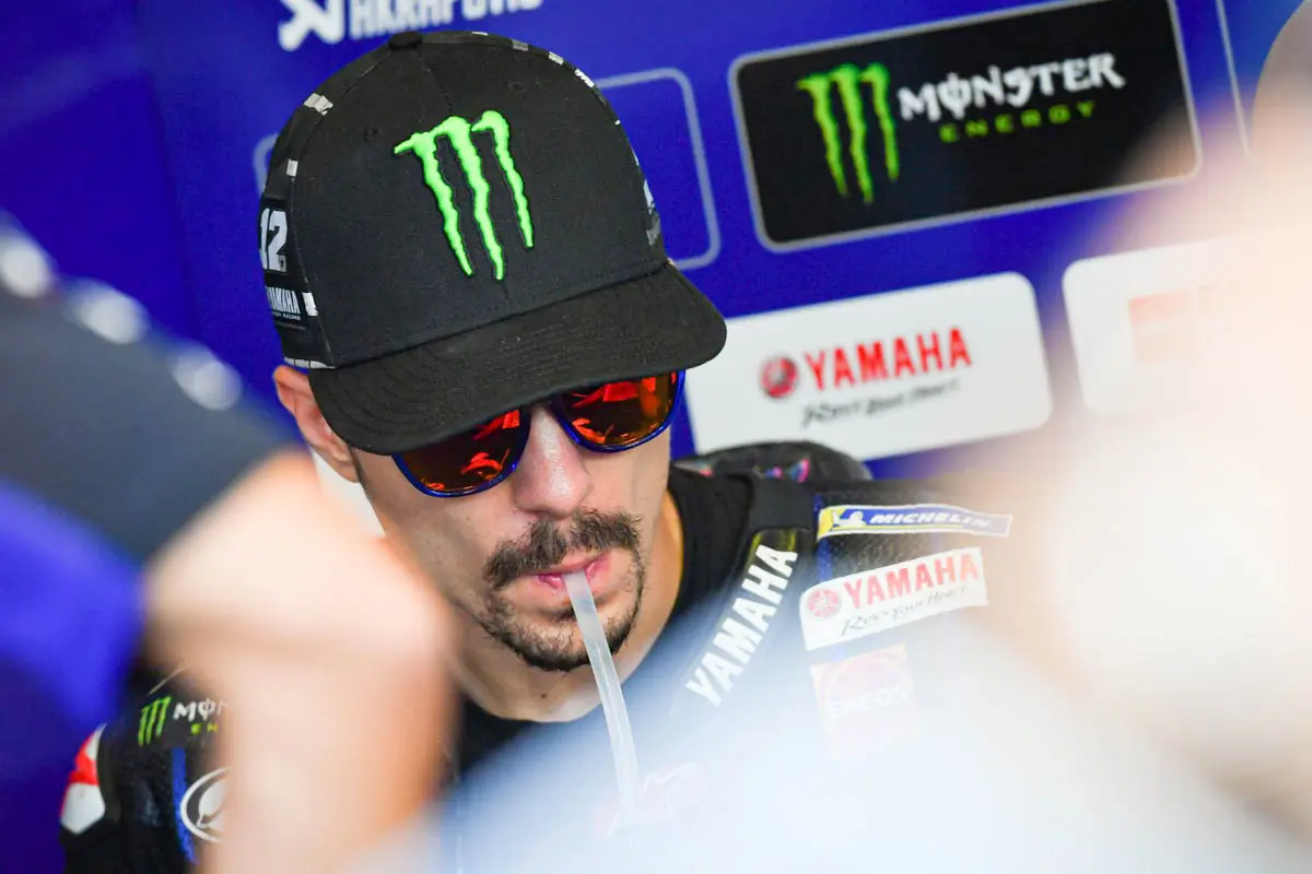 ” Motor aku rasakan memang tidak normal…” seru Vinales kekeuh !