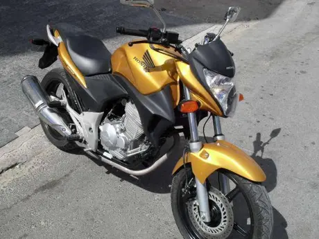 1285760031_124916276_1-Fotos-de--honda-cb-300-1285760031 New Honda Tiger nongol diTribun Jabar??….
