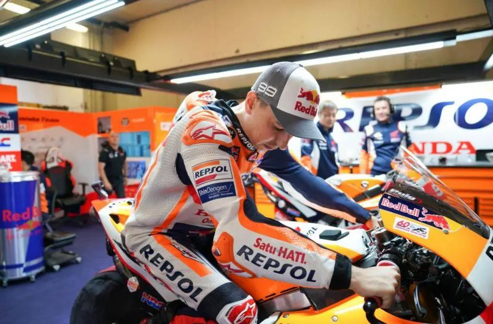 Honda sebut Jorge Lorenzo adalah pria sejati