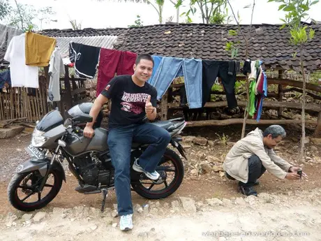 Jiwa jurnalis Eyang Edo memang luar biasa….