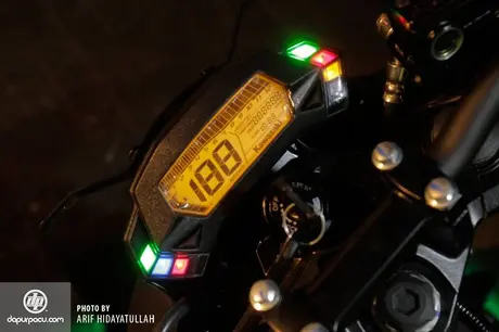 Kawasaki_Z_250_SL_014