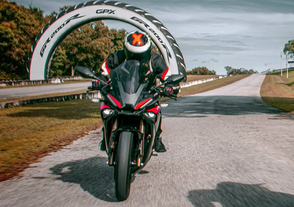 [GEGER] Thailand resmi rilis Sport Fairing GPX Demon GR200R, Gile Sangarrr