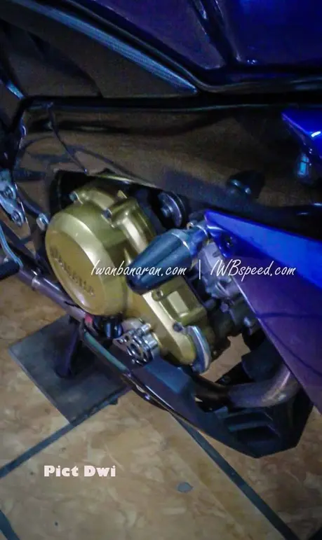 Yanaha Vixion shockbraker xabre (4)