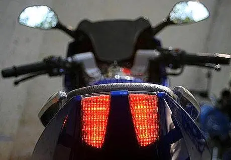 Banderol Pulsar220 diatas 22juta?? koq saya ragu ya… —