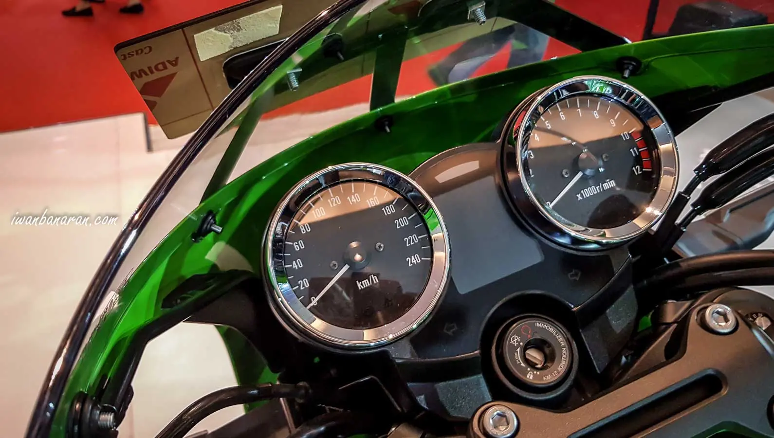 IIMS 2018 : Mengintip Booth Kawasaki, aura Ninjanya kental bangettt