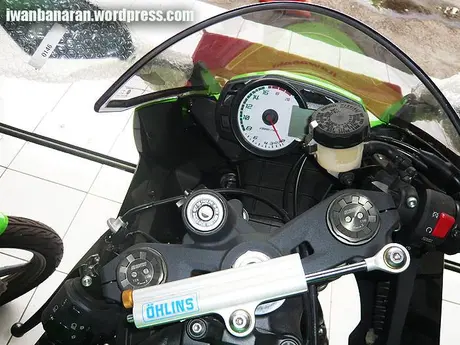 P1110431 Lho…Ninja ZX-6 sudah dijual didealer Kawasaki??