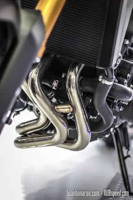 Yamaha MT 09 (4)