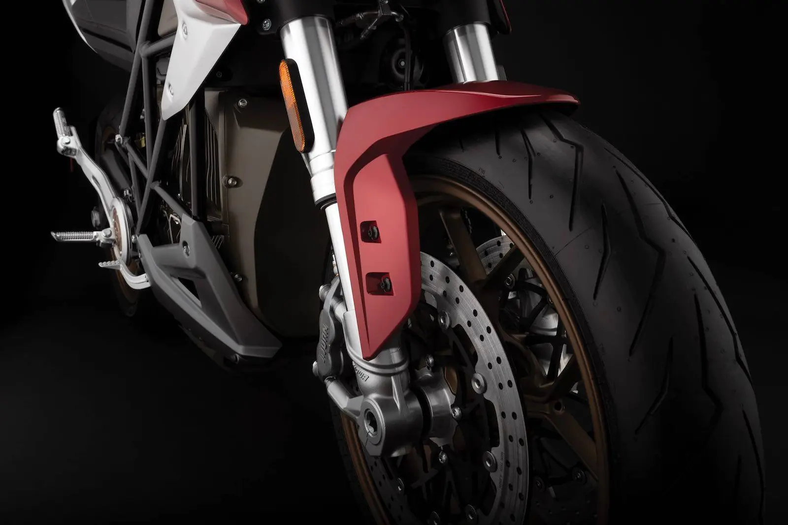 Motor listrik Street Fighter Zero SR/F ini resmi dirilis dengan harga 230 jutaan