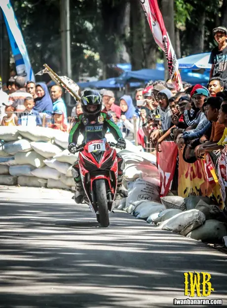 hdc-5-cbr150r-u-16-medan-2016-4