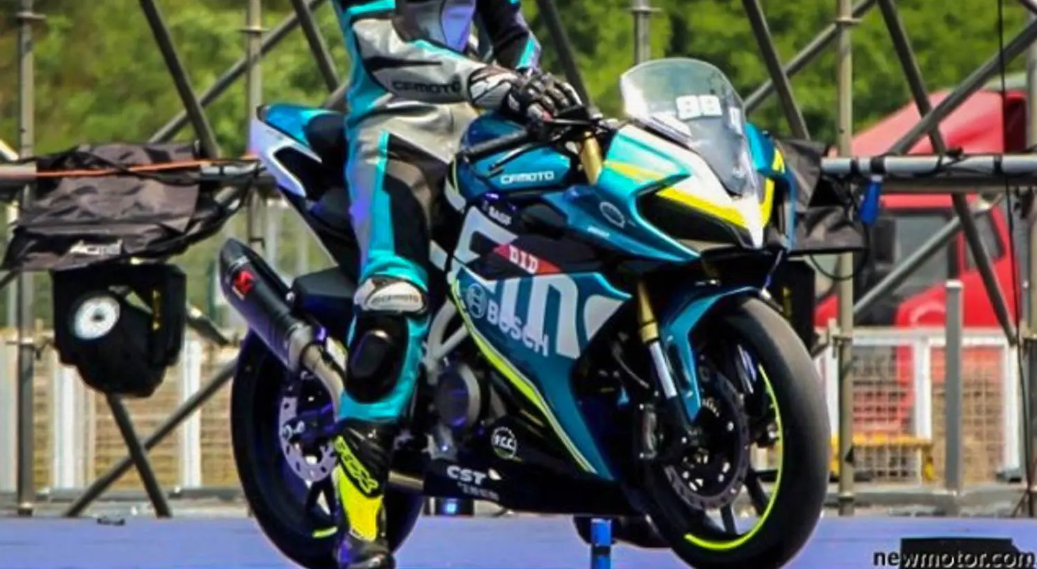 Motor Cina CF250SR ini bikin geger, desainnya asyem tenan