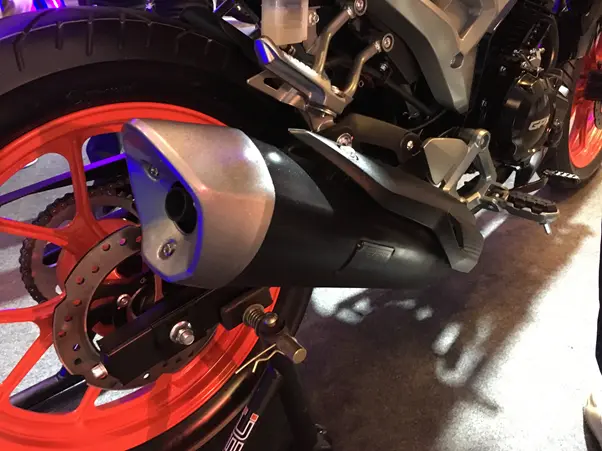 Street Fighter GPX Raptor 180 resmi dirilis tantang Yamaha MT15 ! GAHAR cak