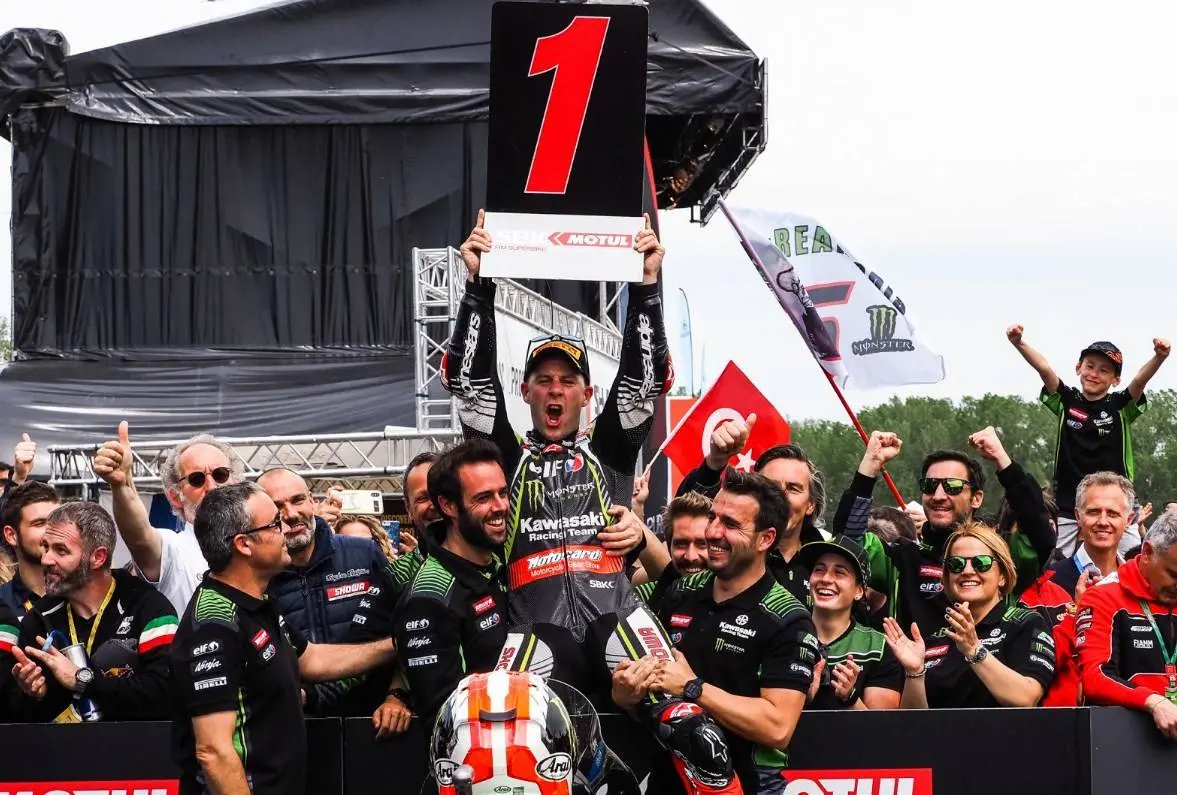 Jonathan Rea beberkan kunci kemenangan Kawasaki melawan Ducati
