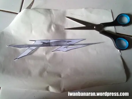 30102010884 Tutorial singkat bikin sendiri cutting stiker “FZ” aka Byson….monggo diintip