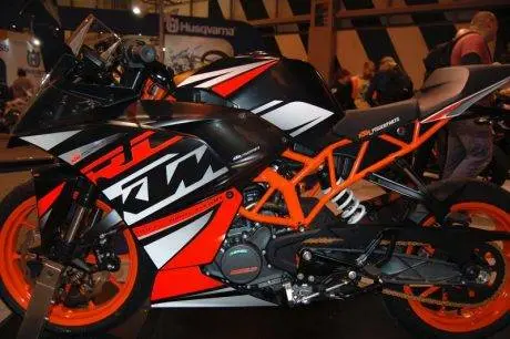 KTM-RC-390-Cup-Race-Bike