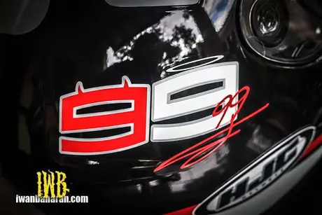 HJC Jorge Lorenzo Replica (20)