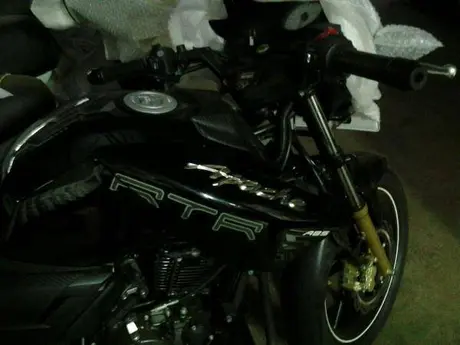 New Apache RTR 180 ABS?? banyak biker yang kecewa… —