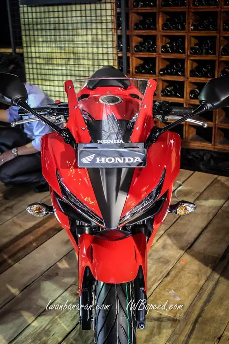 new CBR500R2016 (1)