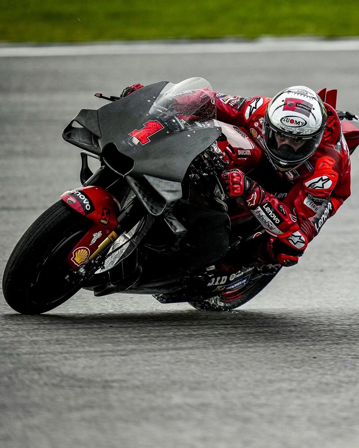 Update Tes Sepang : ” Mesin baru lebih agresif… ” Keluh Pecco Bagnaia