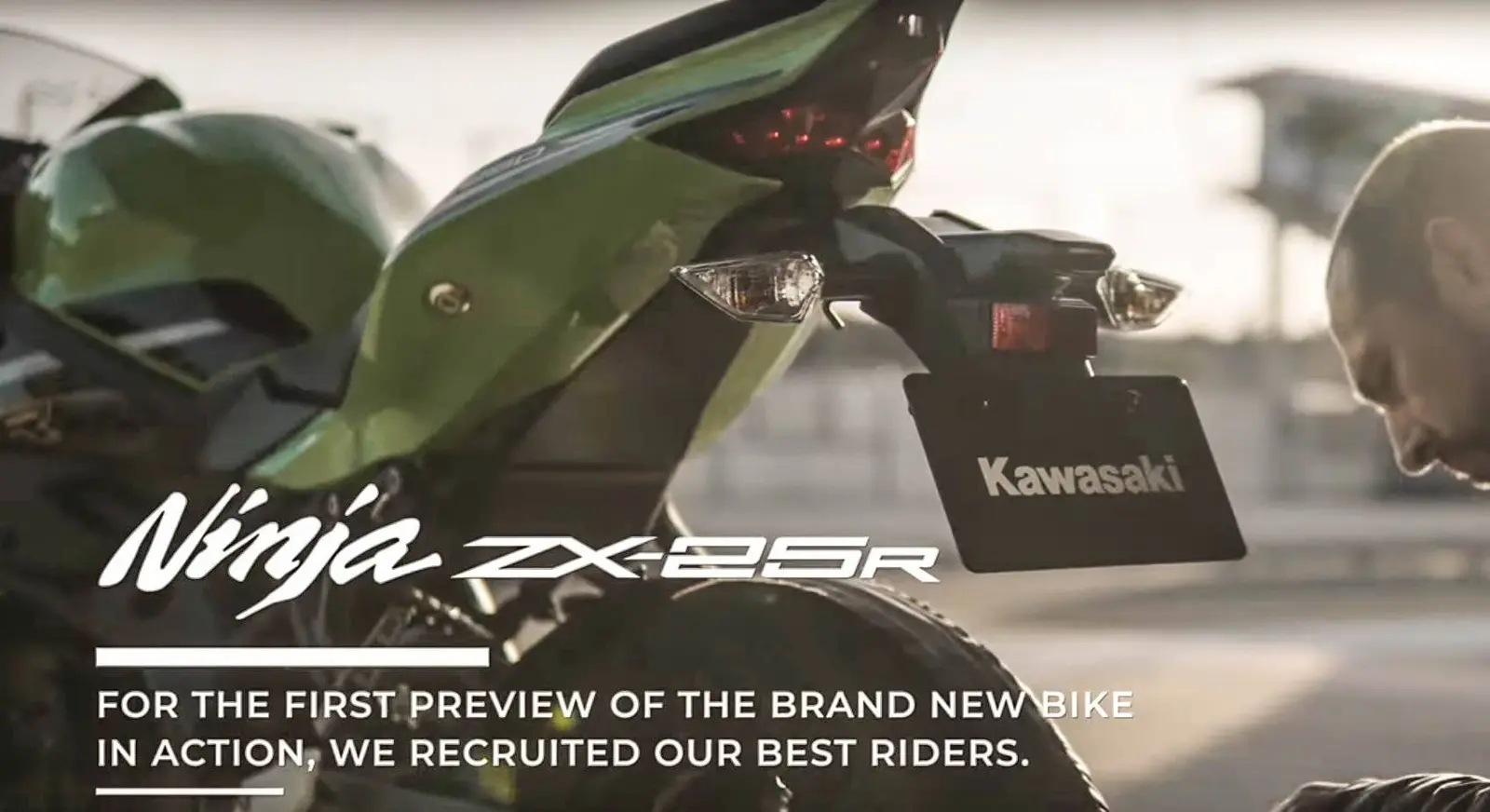 [STOP PRESS] Kawasaki rilis Video Jonathan Rea geber Ninja ZX25R, suaranya juangkrikkkkk tenan