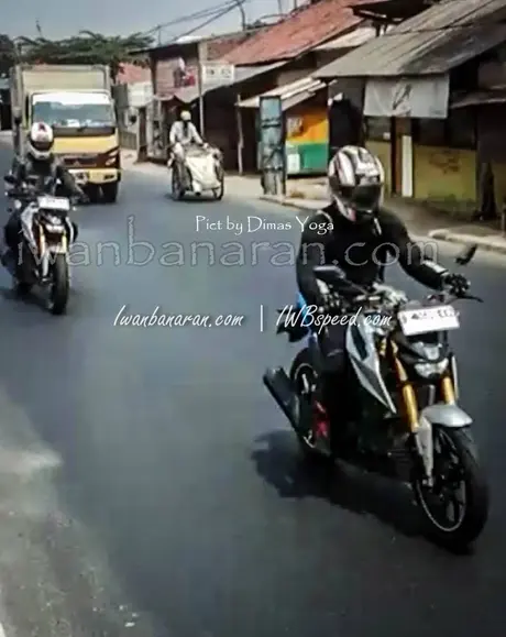 Yamaha MT15 (3)