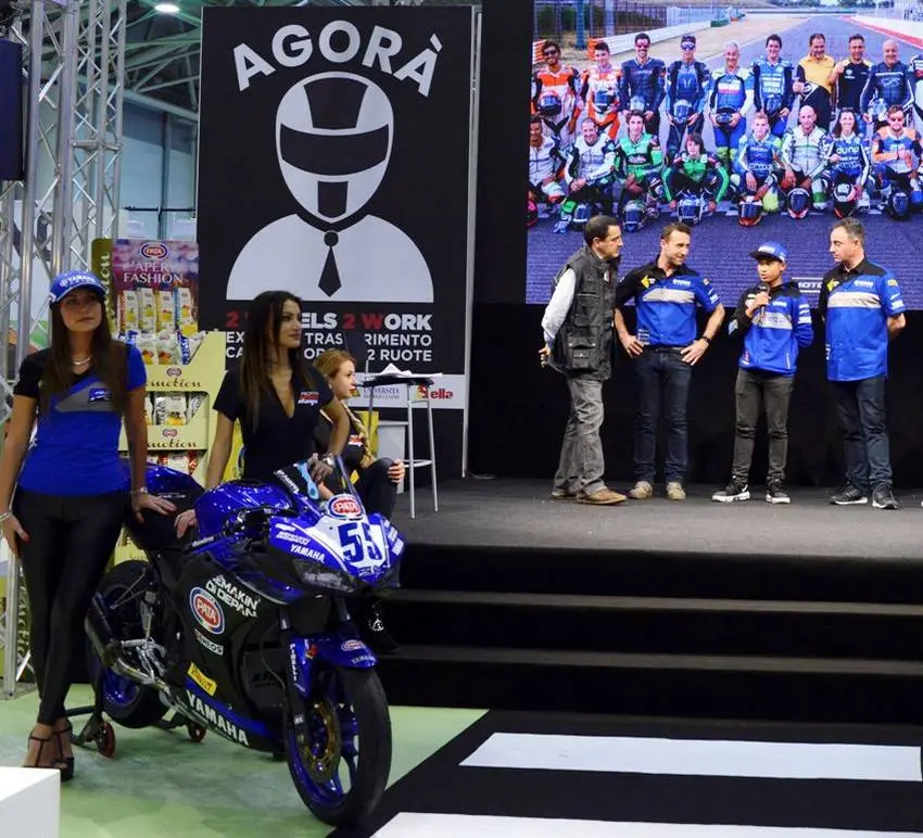 Bertolak ke Eropa, Galang Hendra disambut Tim MotoX Racing Italia