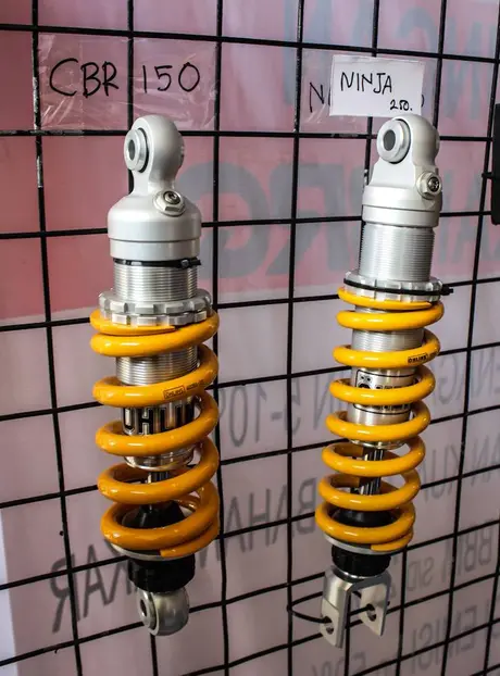 Ohlins (2)