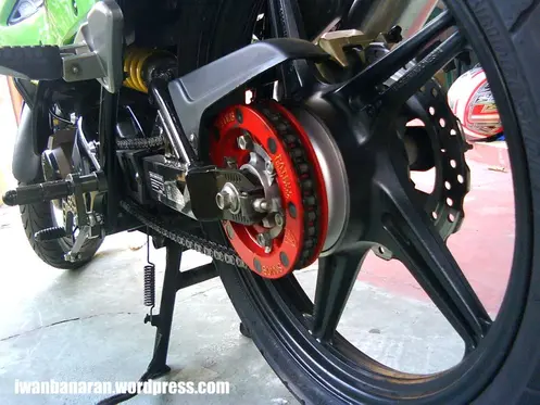 Foot step underbone Kawasaki Athlete…makin Pede aja bro