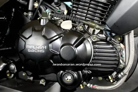 Minerva X-Road 150 (13)