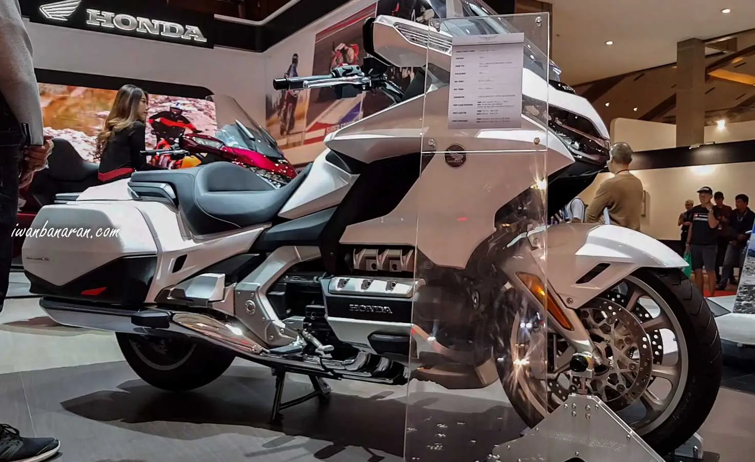 Mega gallery Honda Gold Wing 2018, motor seharga 1 Milyarrrrr