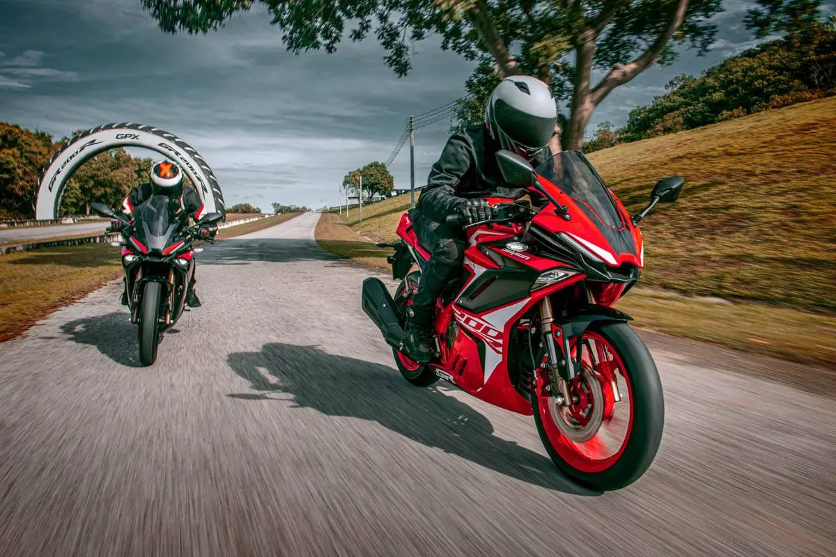 [GEGER] Thailand resmi rilis Sport Fairing GPX Demon GR200R, Gile Sangarrr
