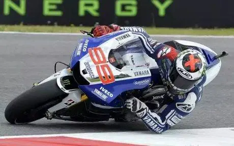 127109_Mugello_Win_Keeps_Lorenzo_Close_to_Pedrosa