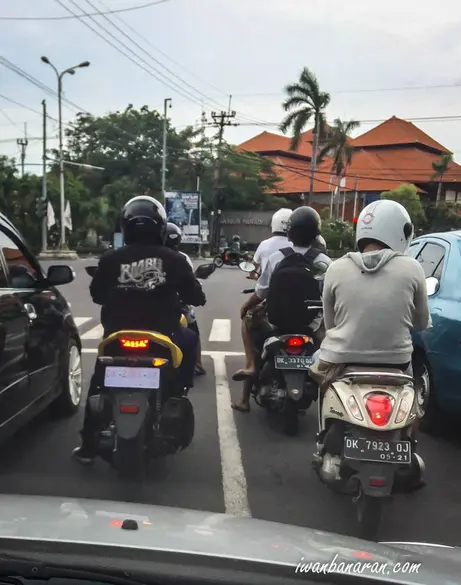 yamaha-aerox-155-bali-1