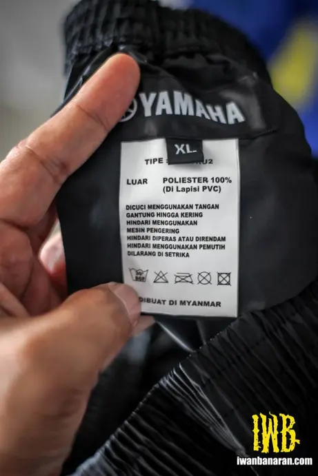 Jas hujan Yamaha (3)