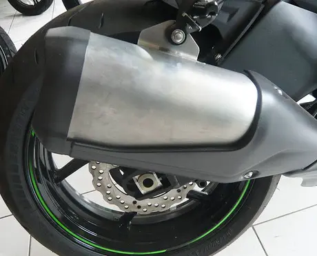 P1110424 Lho…Ninja ZX-6 sudah dijual didealer Kawasaki??