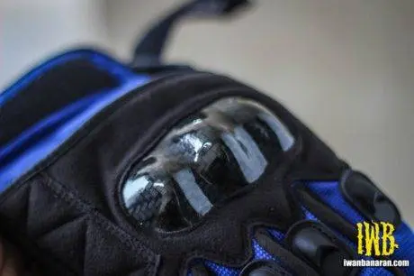 Yamaha Glove (13)