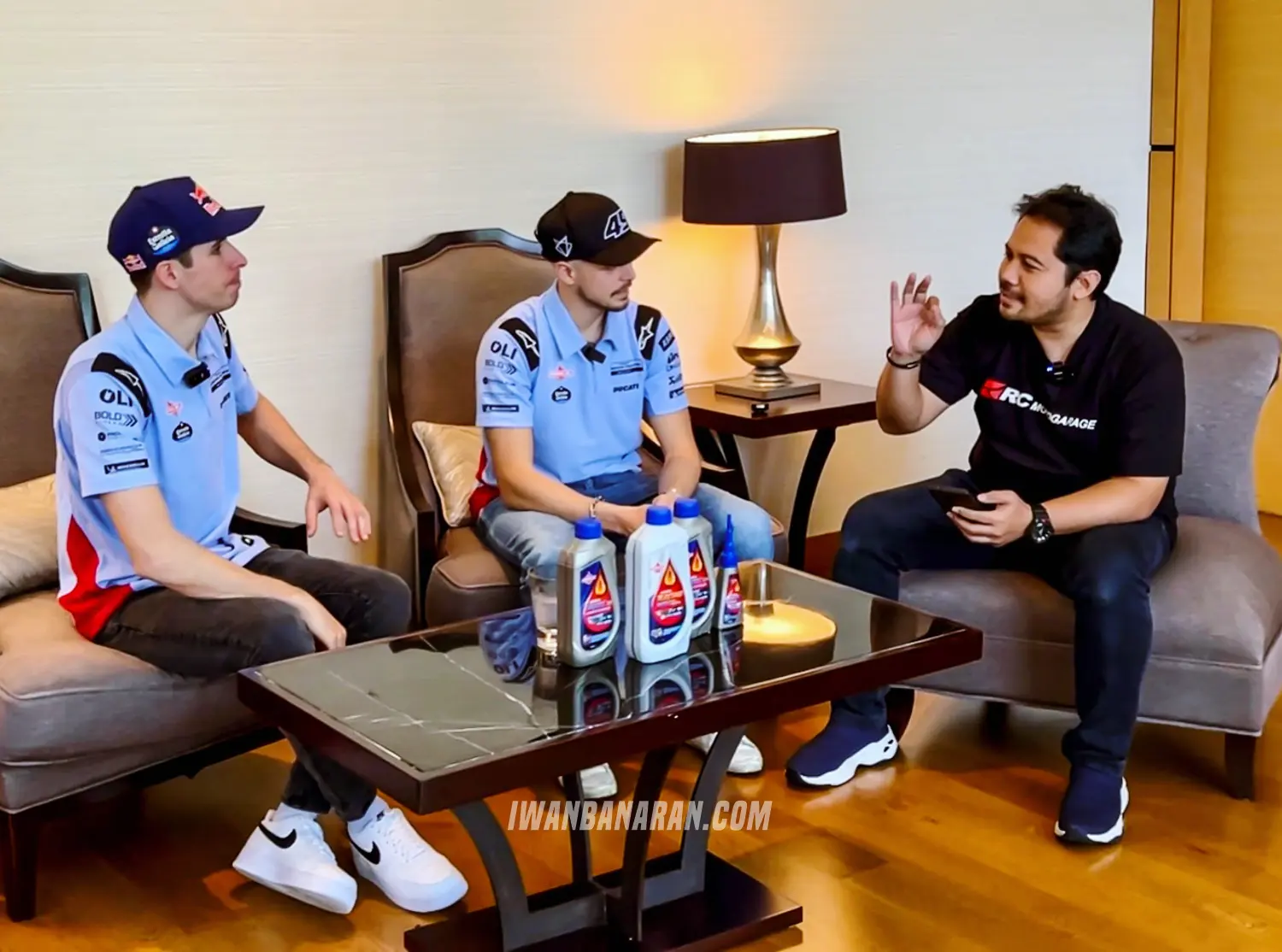 Hot ! IWB Special interview dengan Alex Marquez dan Fabio Digiantonio, Ducati vs Honda apa bedanya !??