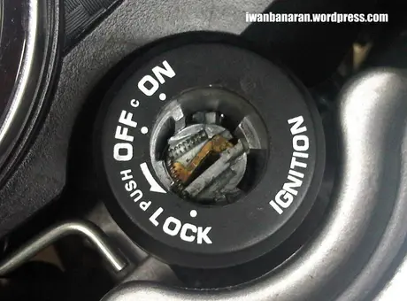 Aksi curanmor semakin berani… — Suzuki Satria FU menjadi incaran