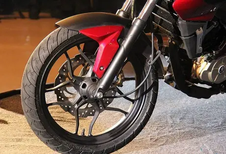 Banderol New Pulsar 200NS sekitar 18 jutaan rupiah………