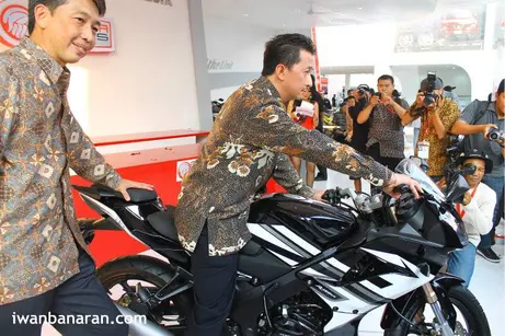 Minerva R150VX 2012